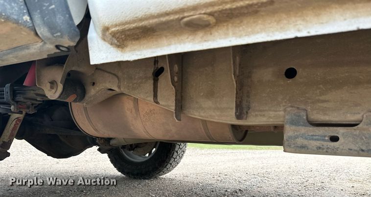 image for item DT6376 2022 GMC Sierra 2500HD Crew Cab pickup truck