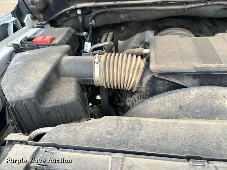 image for item DT6376 2022 GMC Sierra 2500HD Crew Cab pickup truck