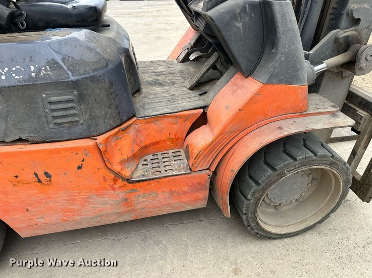 image for item DT6378 Toyota 7FGCU45-BCS forklift