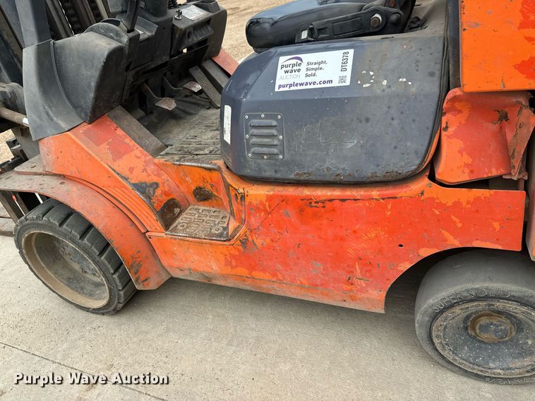 image for item DT6378 Toyota 7FGCU45-BCS forklift