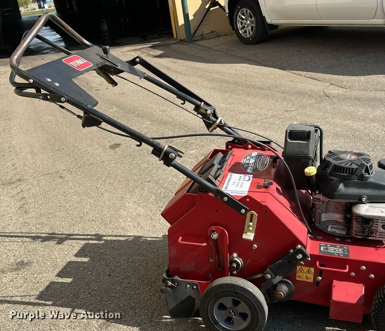 image for item DT6383 Toro aerator