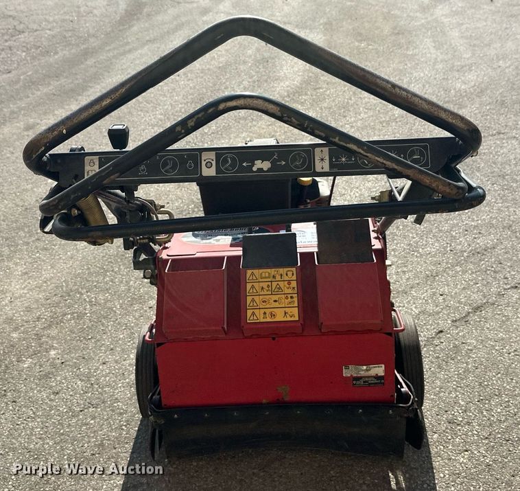 image for item DT6383 Toro aerator