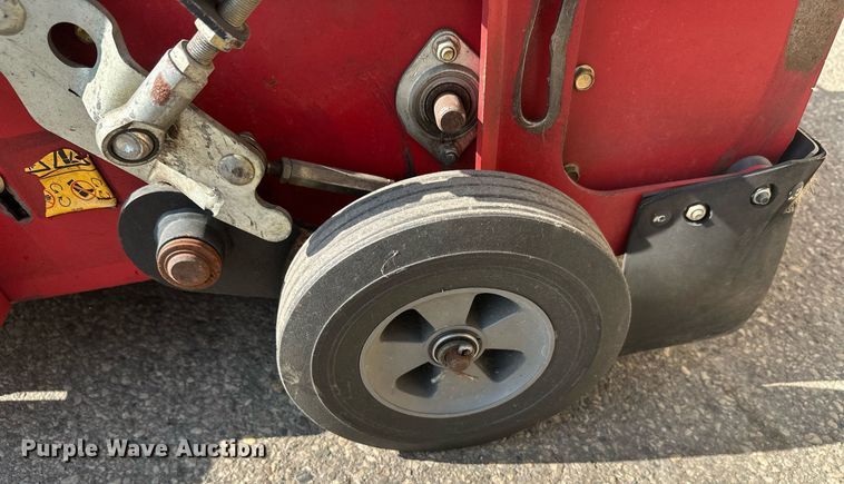 image for item DT6383 Toro aerator