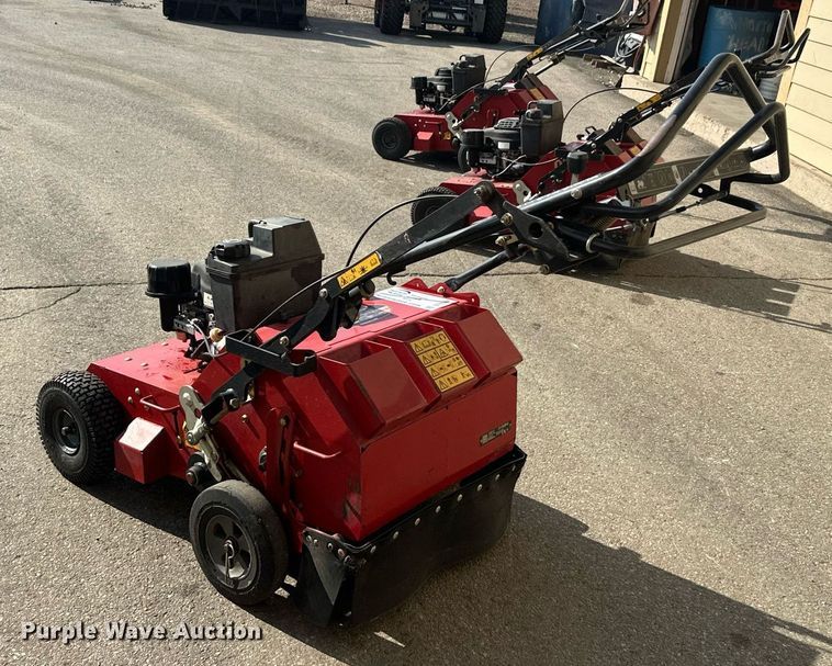 image for item DT6384 Toro aerator