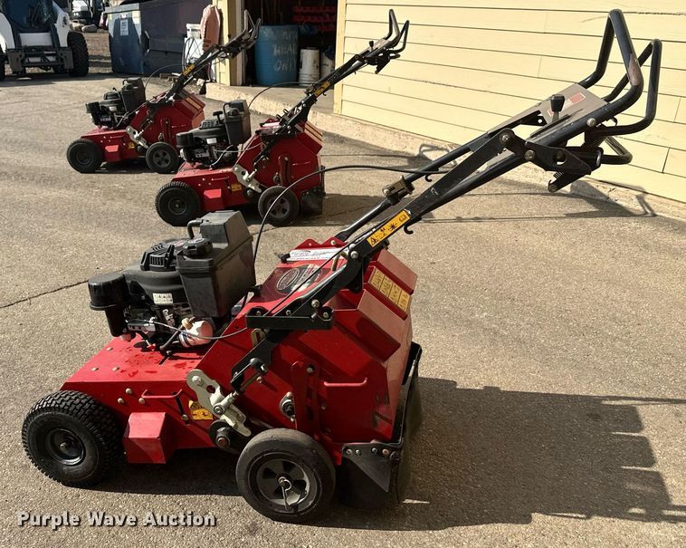 image for item DT6384 Toro aerator