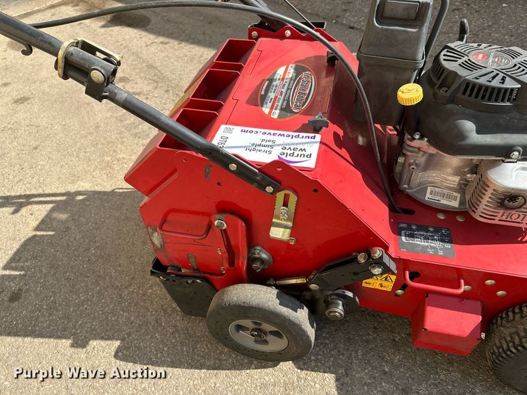 image for item DT6384 Toro aerator
