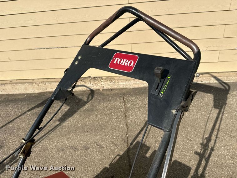 image for item DT6385 Toro aerator