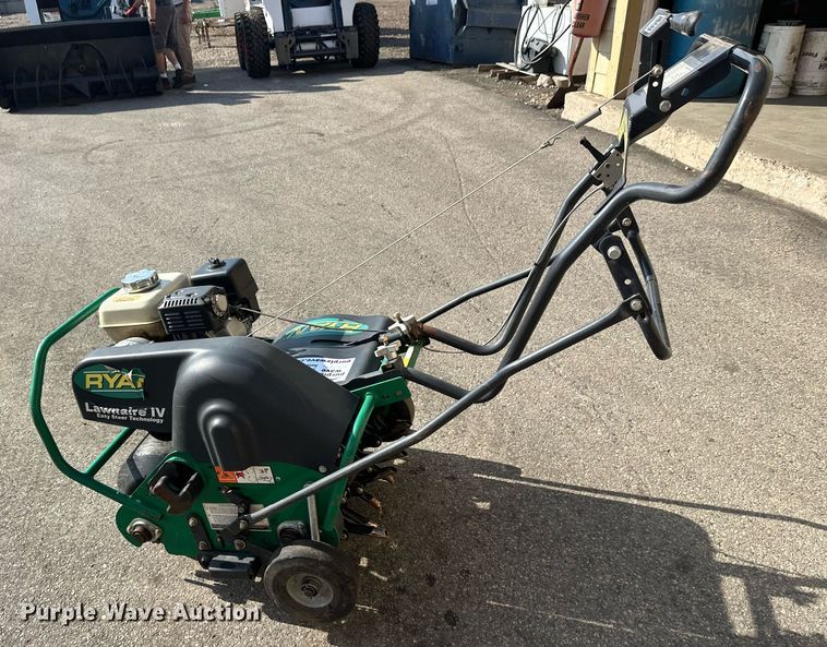 image for item DT6386 Ryan Lawn Air 4  aerator