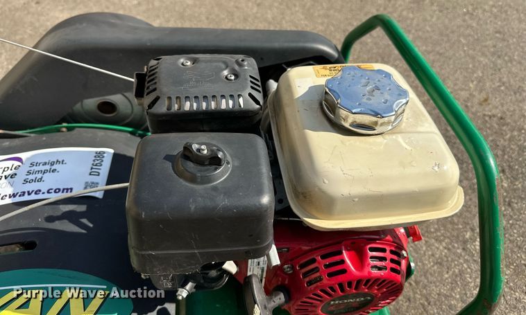 image for item DT6386 Ryan Lawn Air 4  aerator