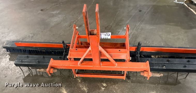 image for item DT6390 Field groomer