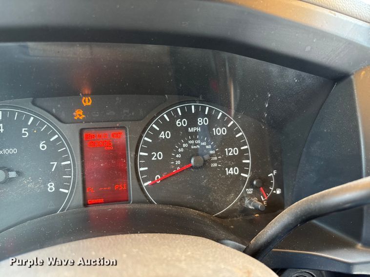 image for item DU1326 2012 Nissan NV2500 van