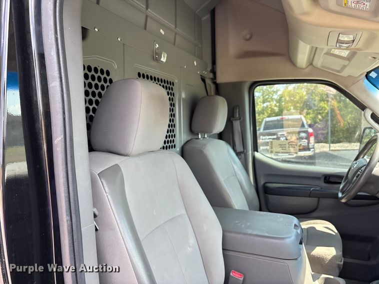 image for item DU1326 2012 Nissan NV2500 van