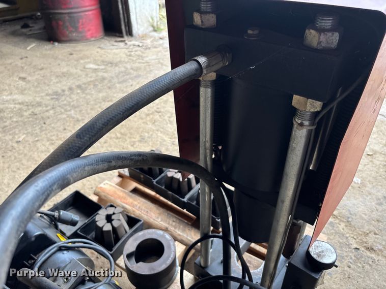 image for item DU1328 Gates Power Crimp 707 Crimper hydraulic hose crimper