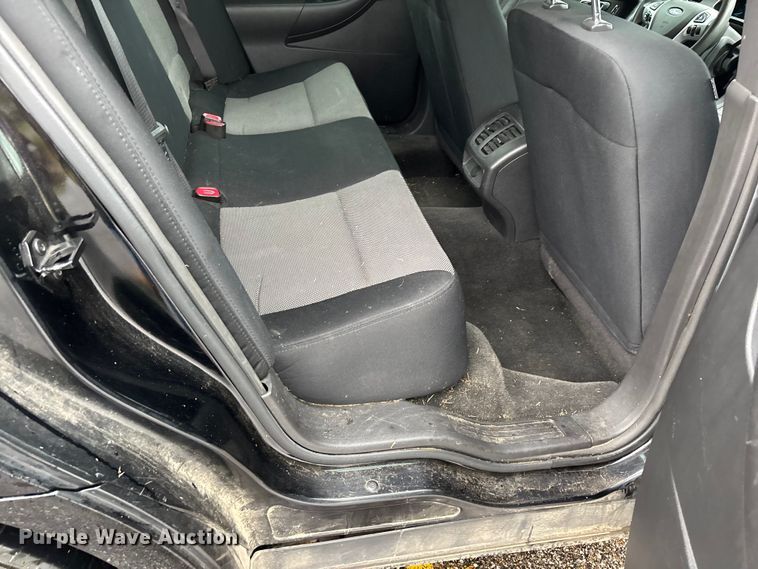 image for item DU1330 2013 Ford Taurus Police 