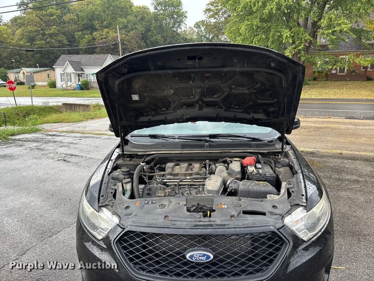 image for item DU1330 2013 Ford Taurus Police 