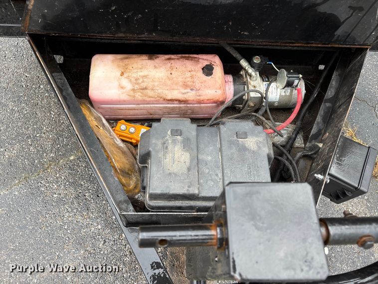 image for item DU1331 2021 Reiser dump trailer