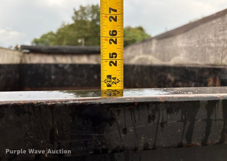 image for item DU1331 2021 Reiser dump trailer