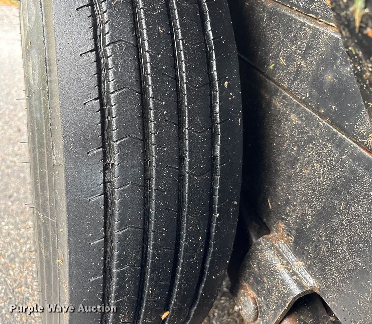 image for item DU1331 2021 Reiser dump trailer