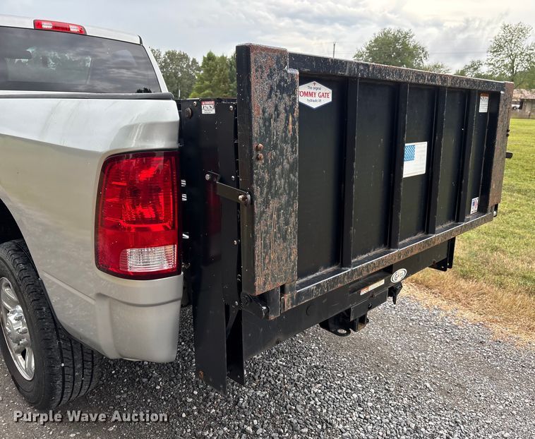 image for item DU1336 2016 Dodge Ram 2500  pickup truck