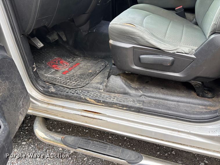 image for item DU1336 2016 Dodge Ram 2500  pickup truck