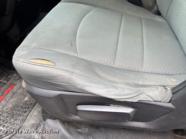 image for item DU1336 2016 Dodge Ram 2500  pickup truck