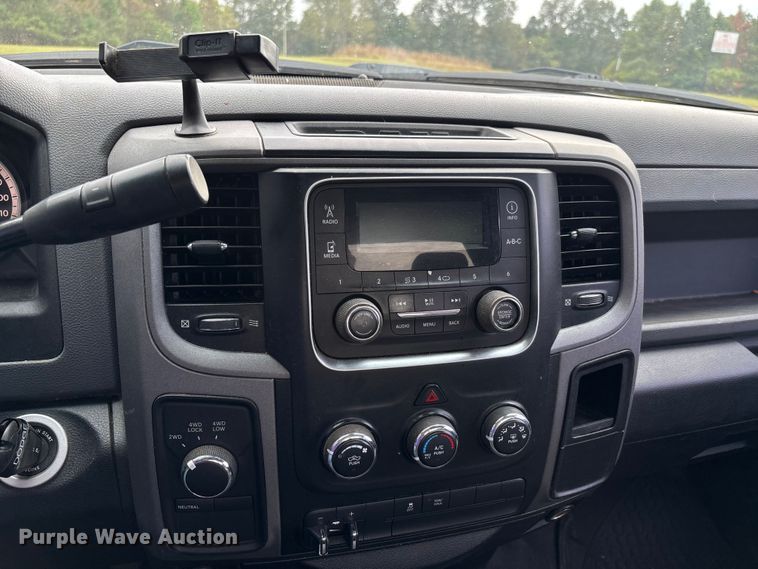 image for item DU1336 2016 Dodge Ram 2500  pickup truck