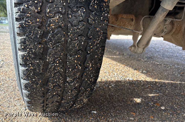 image for item DU1340 2006 Chevrolet Silverado 1500 pickup truck