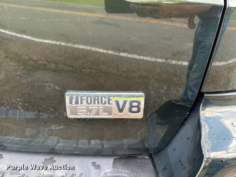 image for item DU1343 2010 Toyota Sequoia SUV