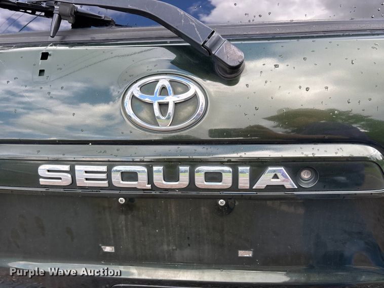 image for item DU1343 2010 Toyota Sequoia SUV