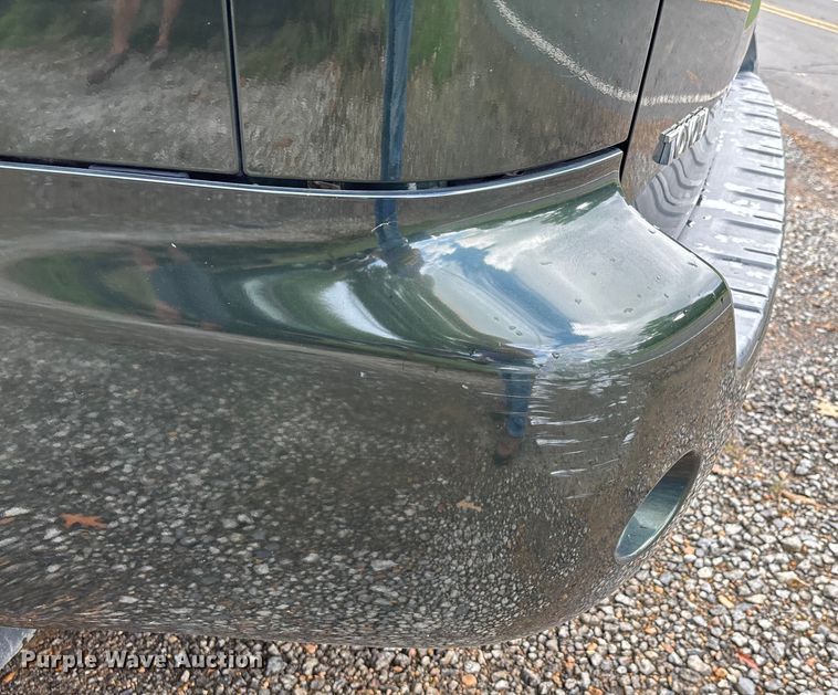 image for item DU1343 2010 Toyota Sequoia SUV