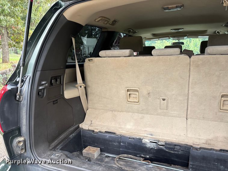 image for item DU1343 2010 Toyota Sequoia SUV