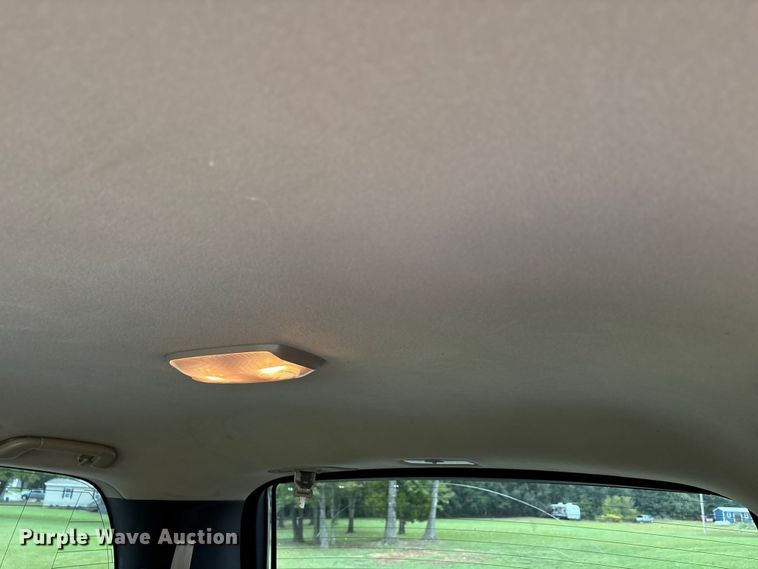 image for item DU1343 2010 Toyota Sequoia SUV