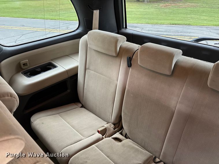 image for item DU1343 2010 Toyota Sequoia SUV