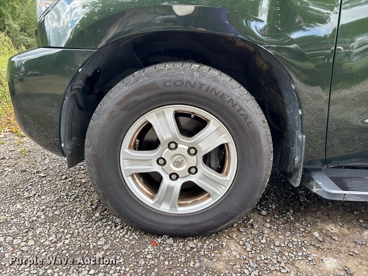 image for item DU1343 2010 Toyota Sequoia SUV