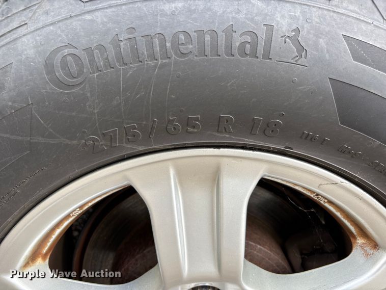 image for item DU1343 2010 Toyota Sequoia SUV