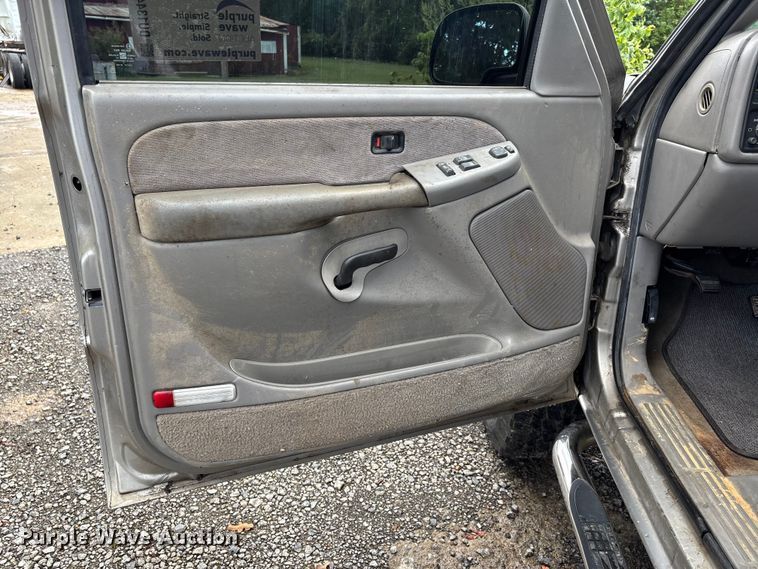 image for item DU1344 1999 GMC Sierra Ext. Cab pickup truck