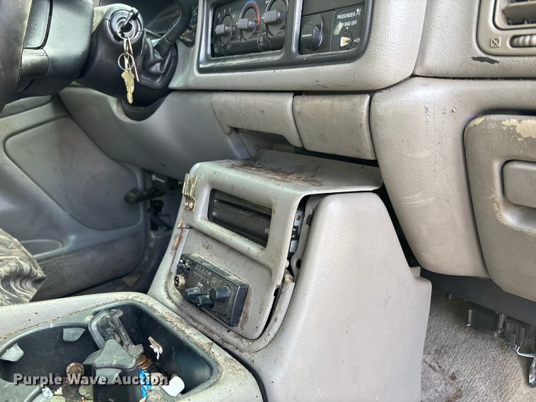 image for item DU1344 1999 GMC Sierra Ext. Cab pickup truck