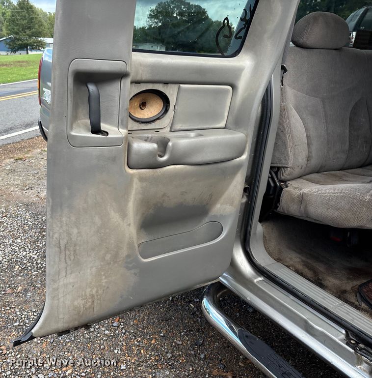 image for item DU1344 1999 GMC Sierra Ext. Cab pickup truck