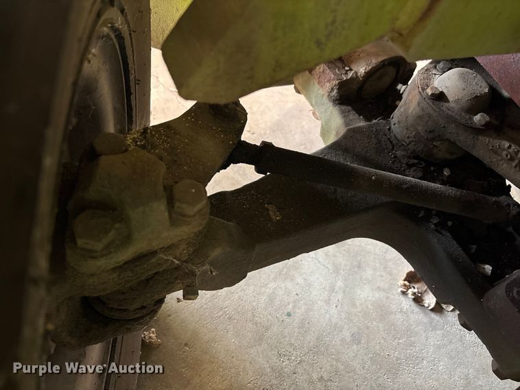 image for item DU1370 Clark C500 forklift