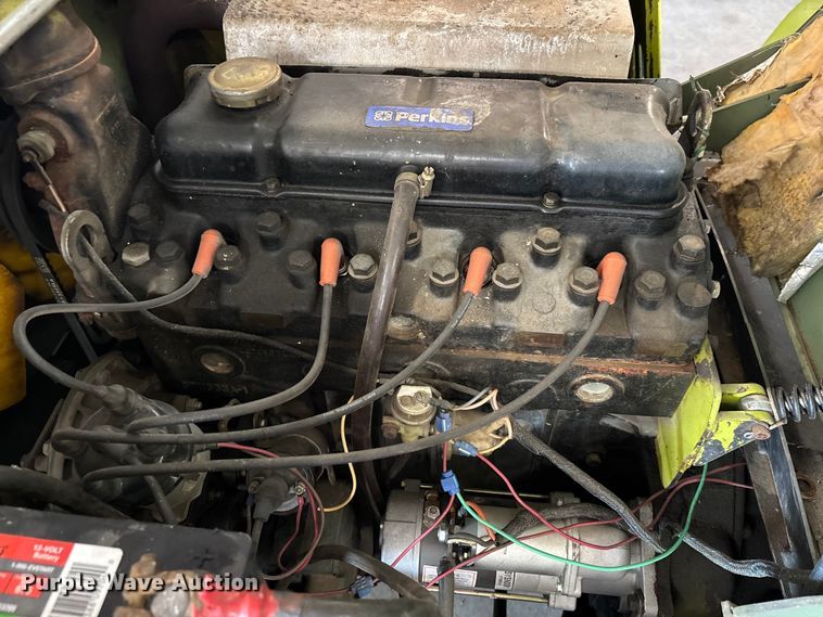 image for item DU1370 Clark C500 forklift