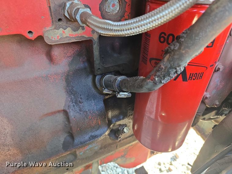 image for item DU6892 2015 Peterbilt  365 refuse truck