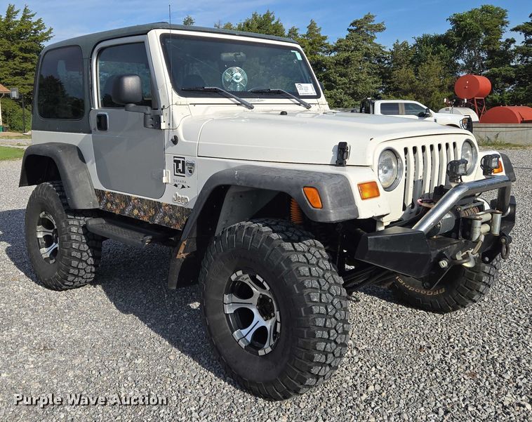 image for item DU6894 1998 Jeep SUV