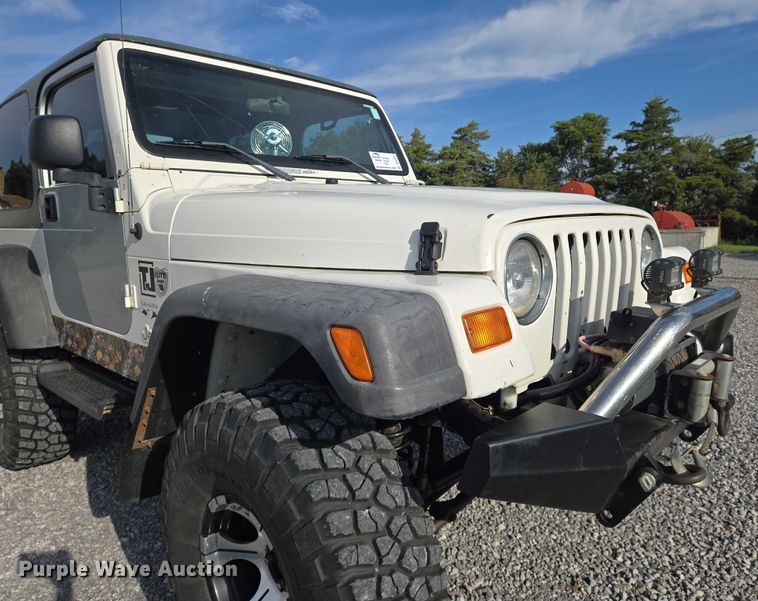 image for item DU6894 1998 Jeep SUV