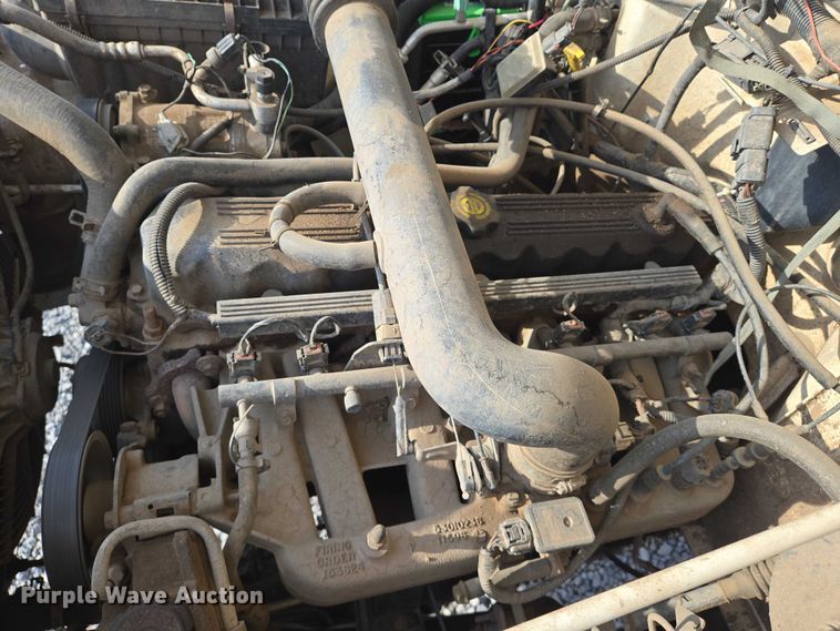 image for item DU6894 1998 Jeep SUV