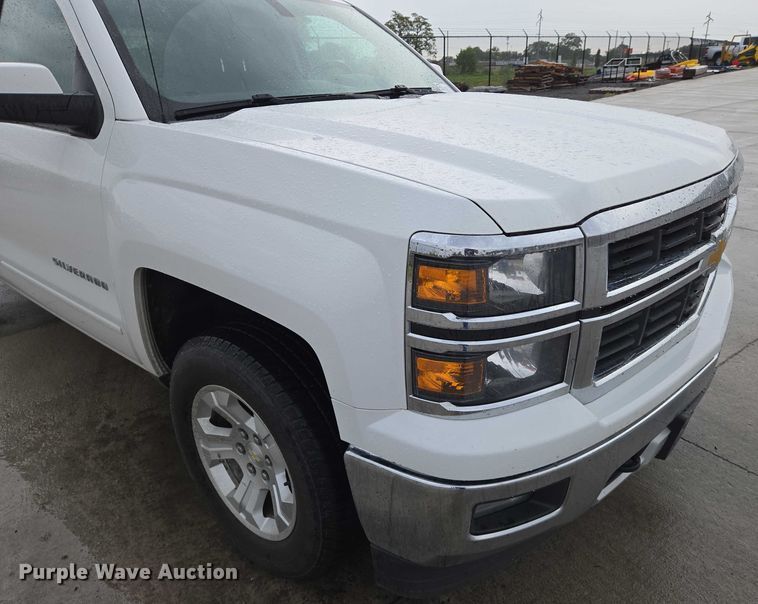 image for item DU6906 2015 Chevrolet Silverado 1500 Crew Cab pickup truck