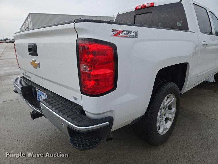 image for item DU6906 2015 Chevrolet Silverado 1500 Crew Cab pickup truck