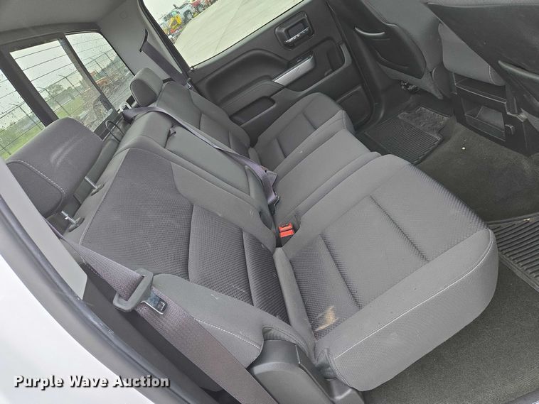 image for item DU6906 2015 Chevrolet Silverado 1500 Crew Cab pickup truck