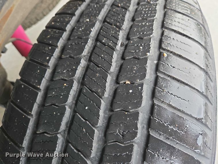 image for item DU6906 2015 Chevrolet Silverado 1500 Crew Cab pickup truck