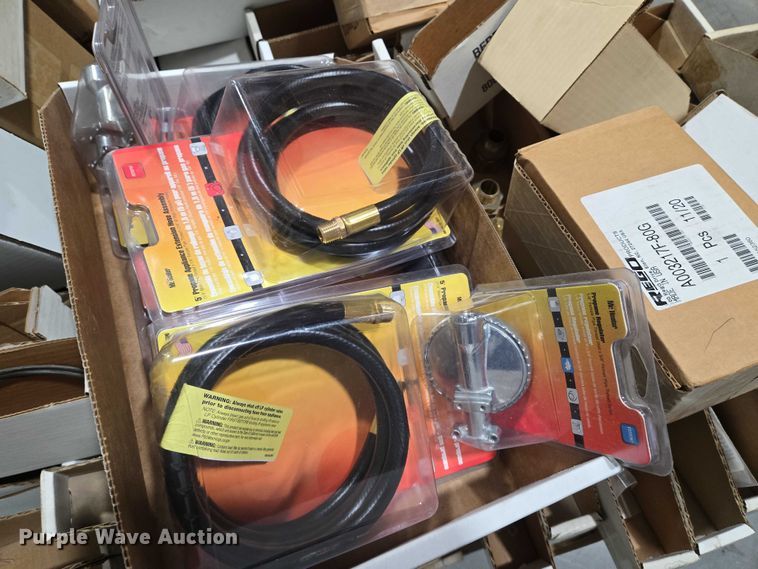 image for item DU6922 Building materials