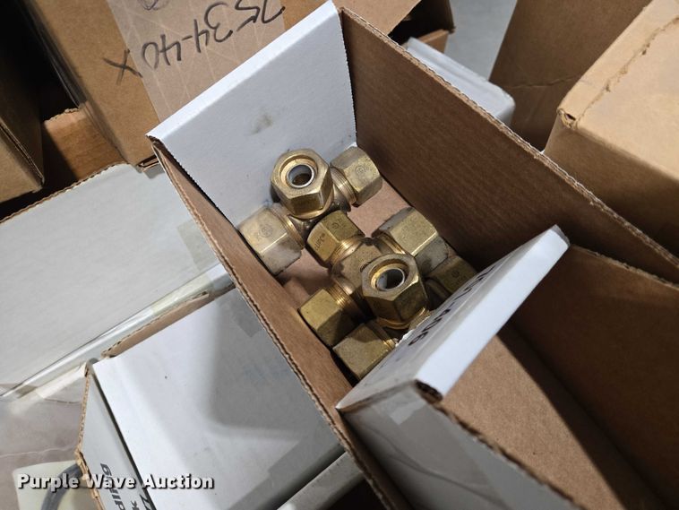 image for item DU6922 Building materials